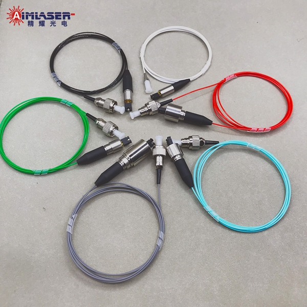 638nm100mW單模保偏光纖耦合激光器