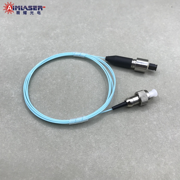 單模保偏光纖耦合激光器