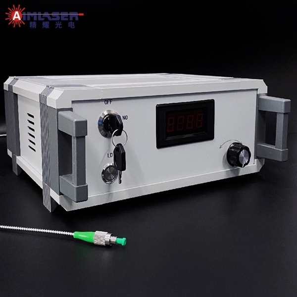 光動(dòng)力治療儀激光器系統(tǒng)